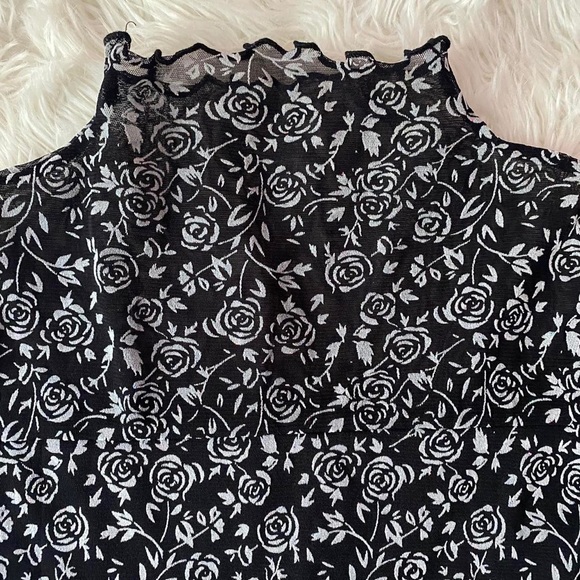 Floral Mesh Top - Picture 2 of 3